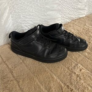 Nike Kids Black Sneakers